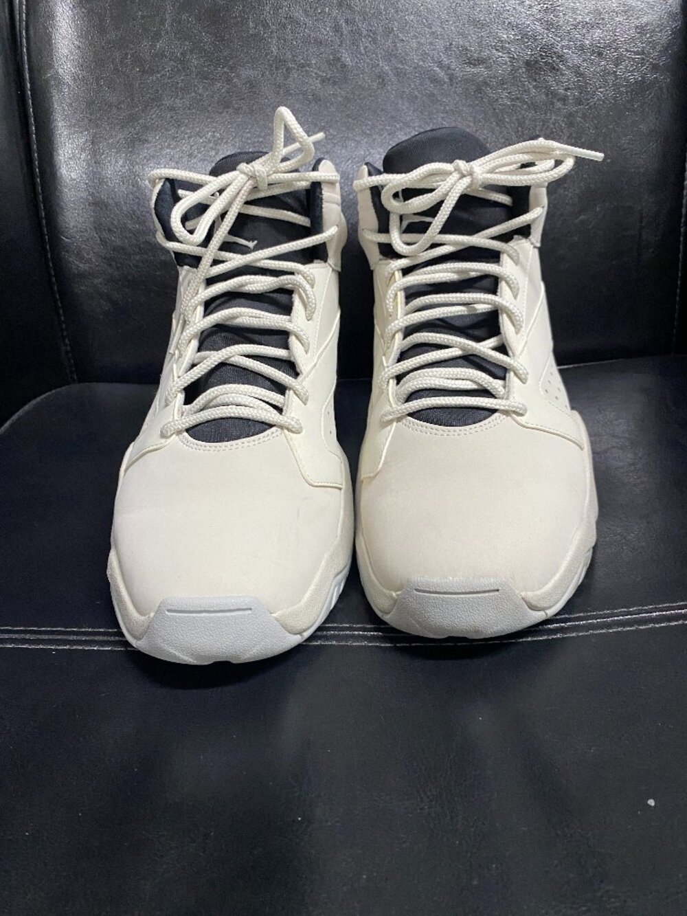 Nike Jordan Lift Off Men’s 10 US Sneakers Suede Light Bone Athletic AR4430-004